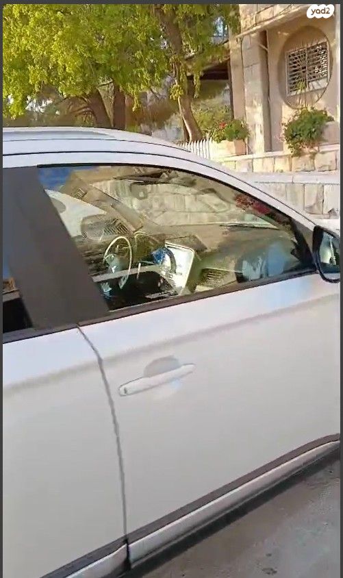 מיצובישי אאוטלנדר