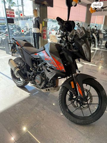 KTM Adventure 390
