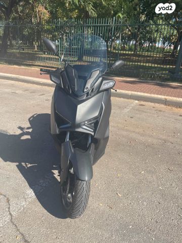 ימאהה X-MAX 300