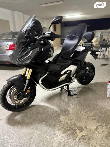 הונדה X-ADV750
