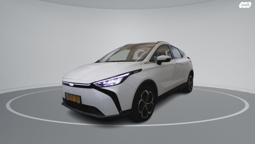 מודעת רכב ג׳ילי Geometry C