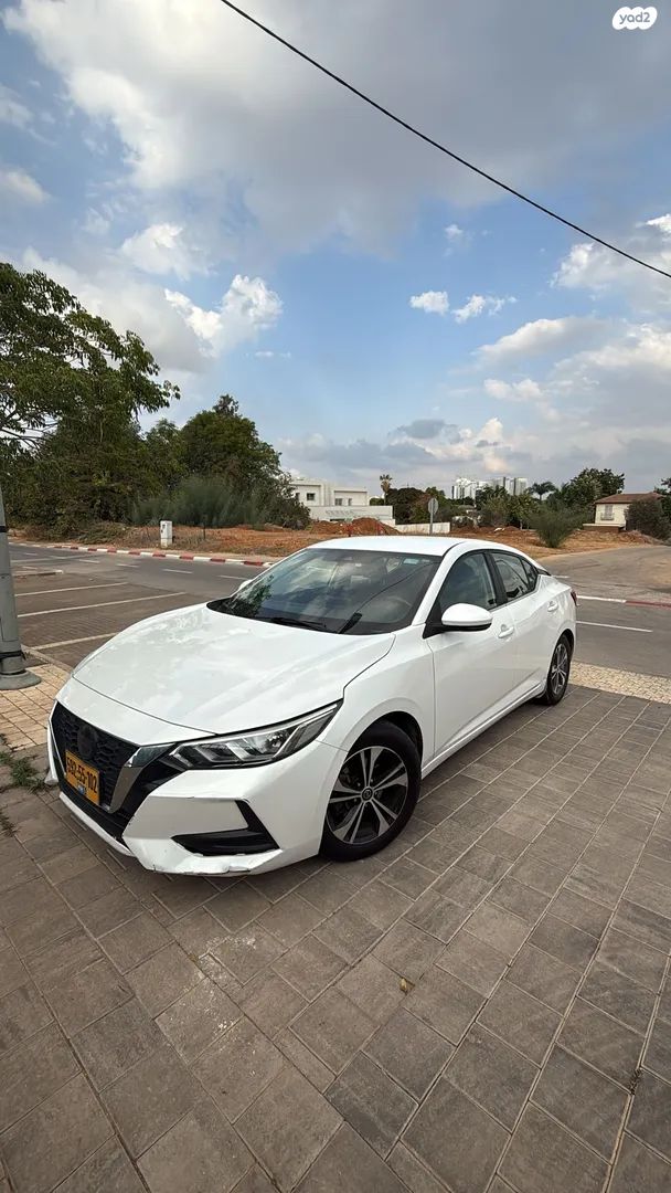 ניסאן סנטרה