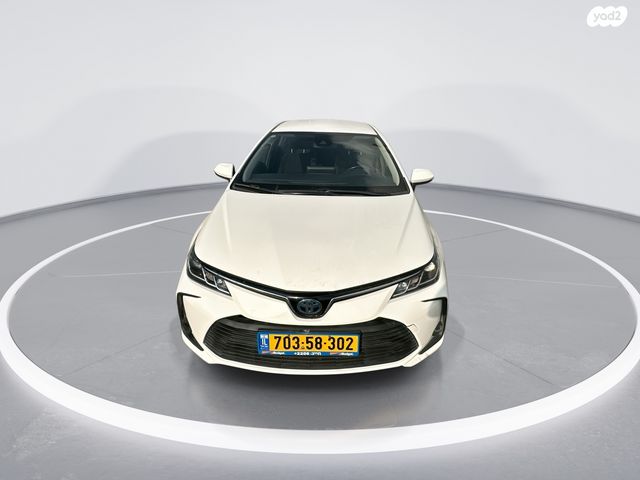 טויוטה קורולה