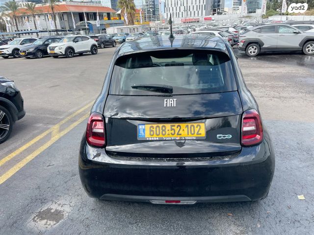 פיאט 500E