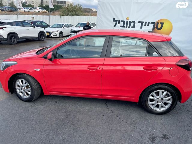 יונדאי i20