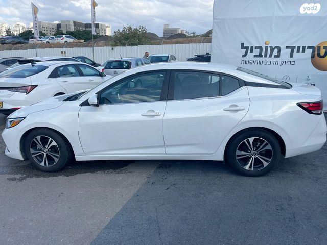 ניסאן סנטרה