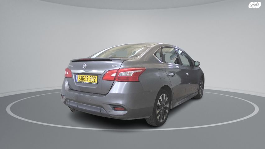 ניסאן סנטרה