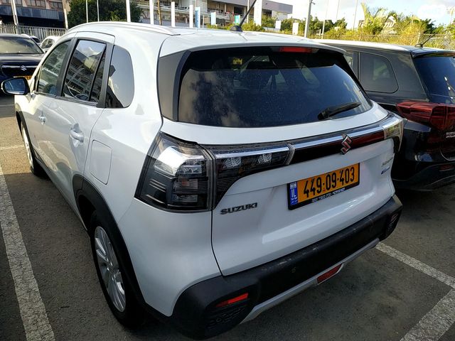 סוזוקי S-Cross