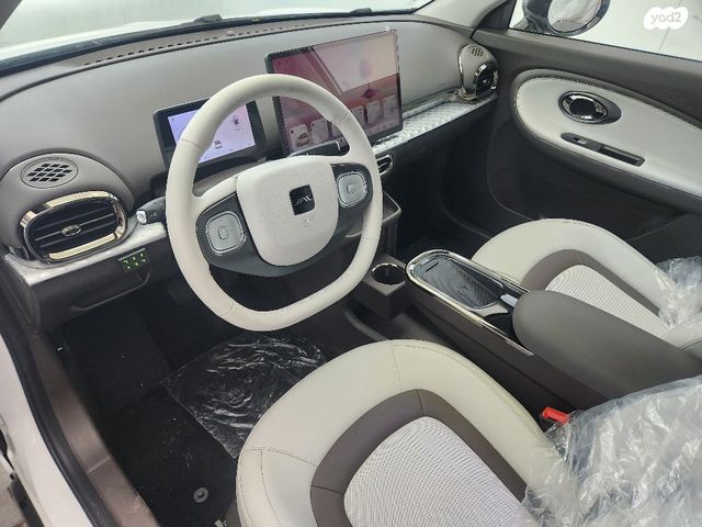 ג׳יי.איי.סי 30