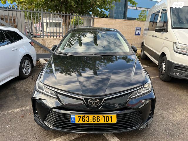 מודעת רכב טויוטה קורולה