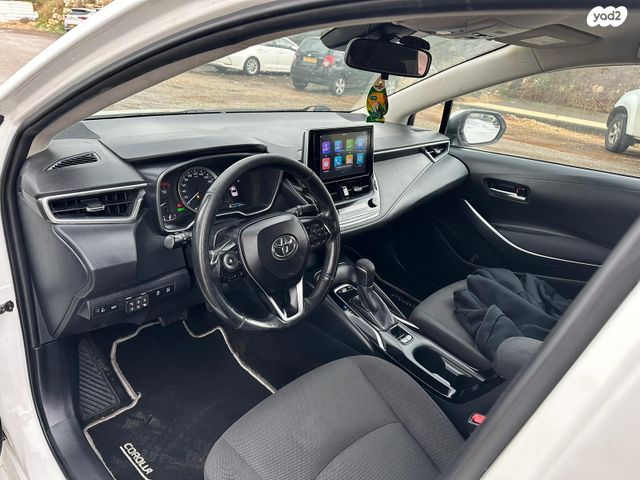 טויוטה קורולה