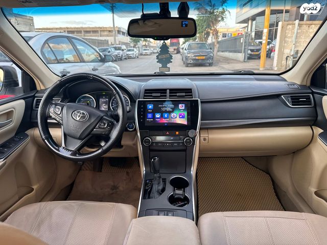 טויוטה קאמרי