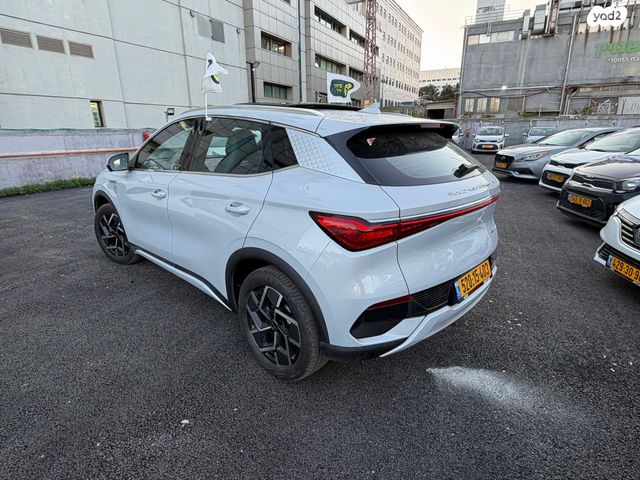 בי.ווי.די אטו 3