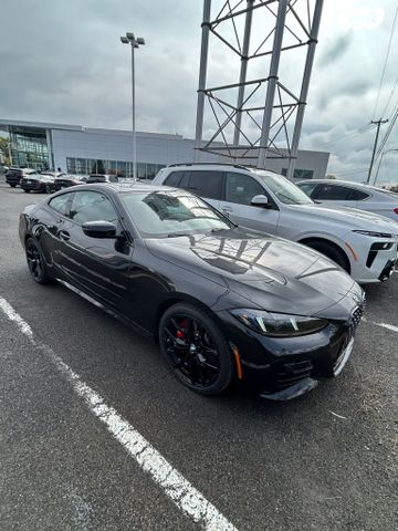 מודעת רכב ב מ וו סדרה 4