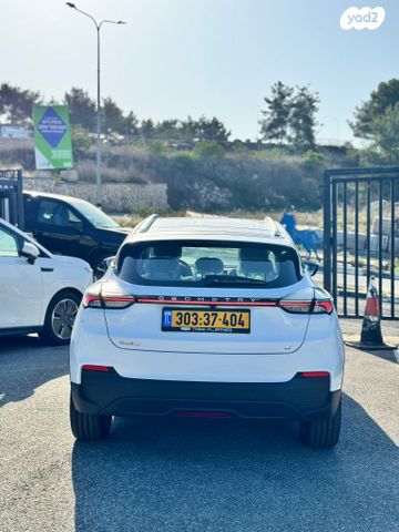 ג׳ילי Geometry C