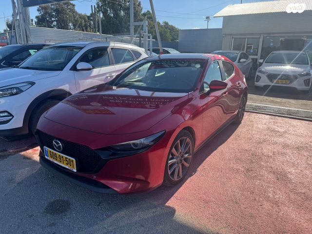 מודעת רכב מאזדה 3