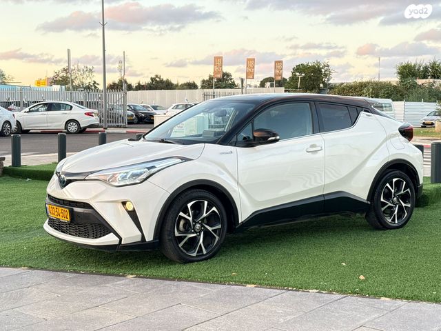 טויוטה C-HR