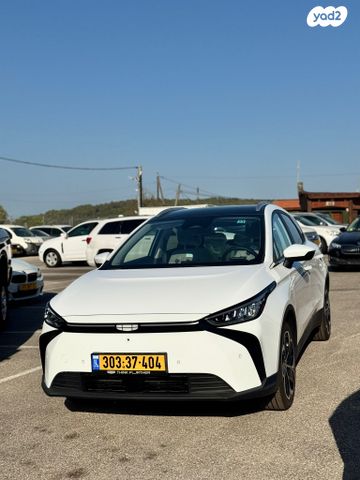 מודעת רכב ג׳ילי Geometry C