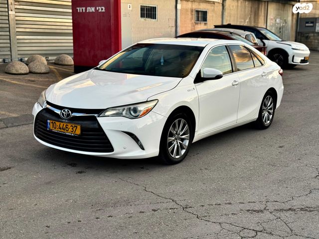 מודעת רכב טויוטה קאמרי