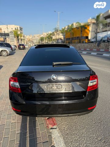 סקודה אוקטביה