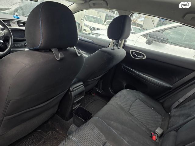 ניסאן סנטרה