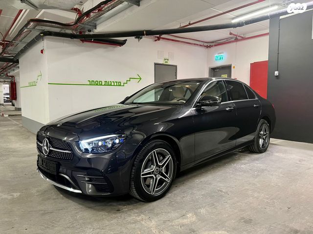 מודעת רכב מרצדס-בנץ E-class
