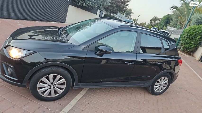 מודעת רכב סיאט ארונה