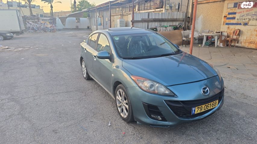 מאזדה 3