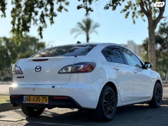 מאזדה 3