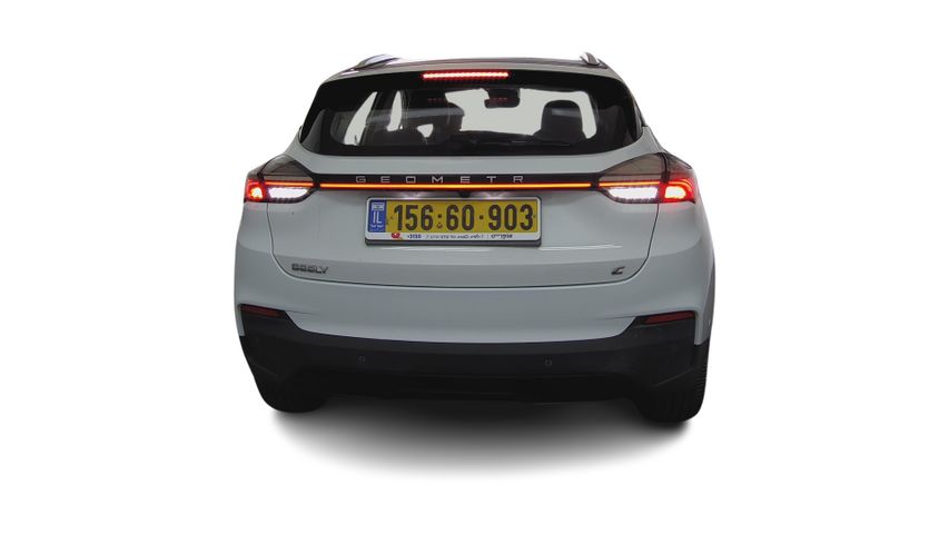 ג׳ילי Geometry C