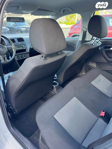 פולקסווגן פולו 