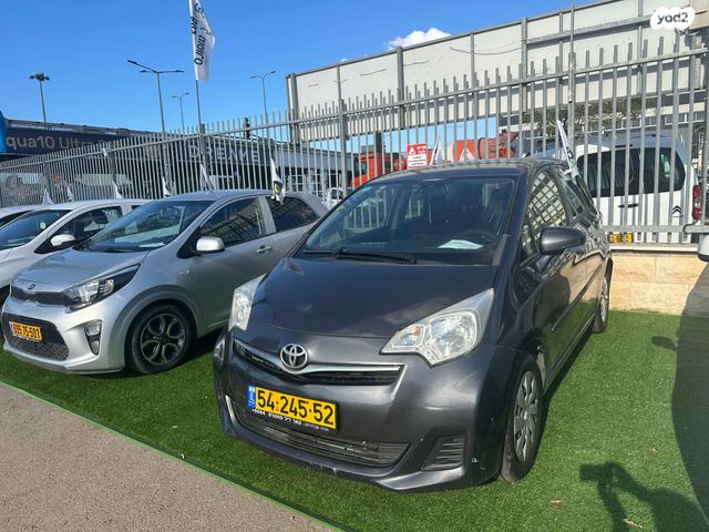 טויוטה ורסו-S