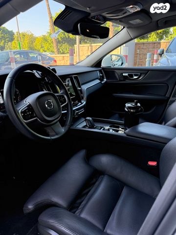 וולוו V60