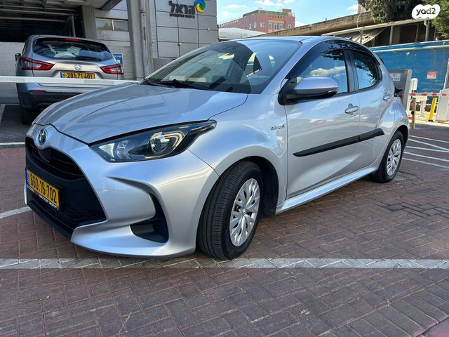 מודעת רכב טויוטה יאריס