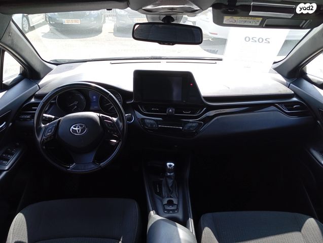 טויוטה C-HR