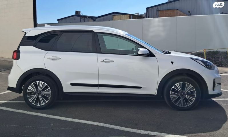 קיה נירו פלוס