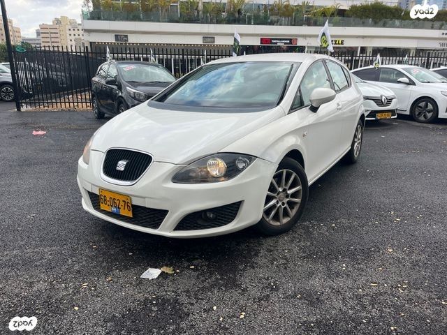 מודעת רכב סיאט לאון