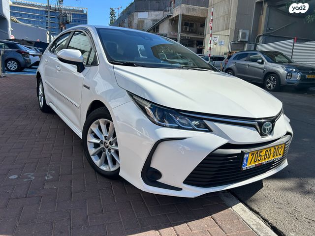 מודעת רכב טויוטה קורולה