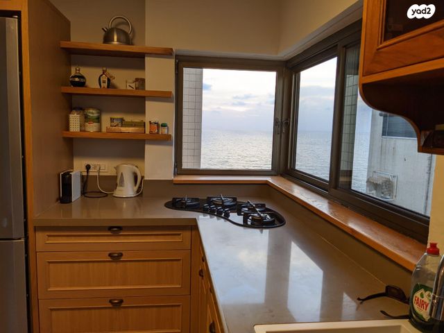 דרך בן גוריון 85