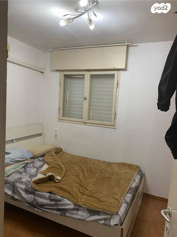 אריה מוצקין 21