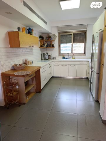 דירה, אדני פז 46, עין הים, חדרה