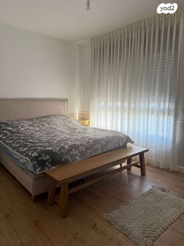 דירה, יעקב תמרי 17, חצרות המושבה, רחובות