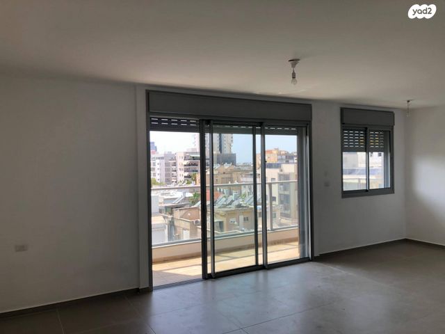 דירה, דרך בן גוריון 125, שכונת הלל, רמת גן