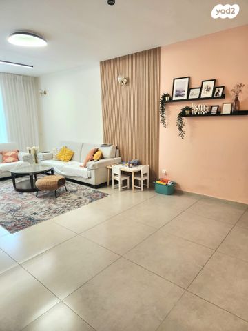 דירה, אוסישקין 13, אגרובנק, חולון