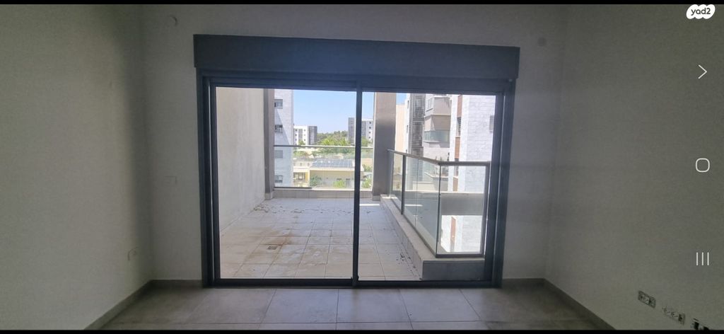 דירה, אודם 7, אבני חן, חריש