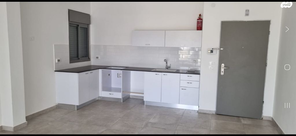 דירה, אודם 7, אבני חן, חריש