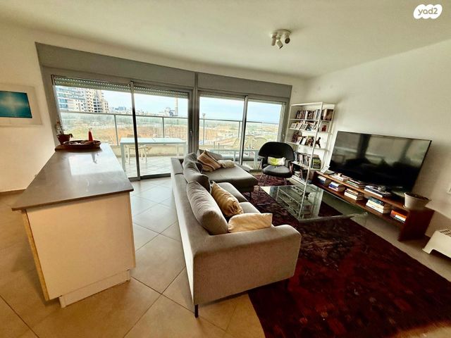 דירה, פרופ' יובל נאמן 3, הגוש הגדול, רמת אביב החדשה, נופי ים, תל אביב יפו