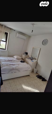 דירה, עולי הגרדום 16, ארמון הנציב, תלפיות מזרח, ירושלים