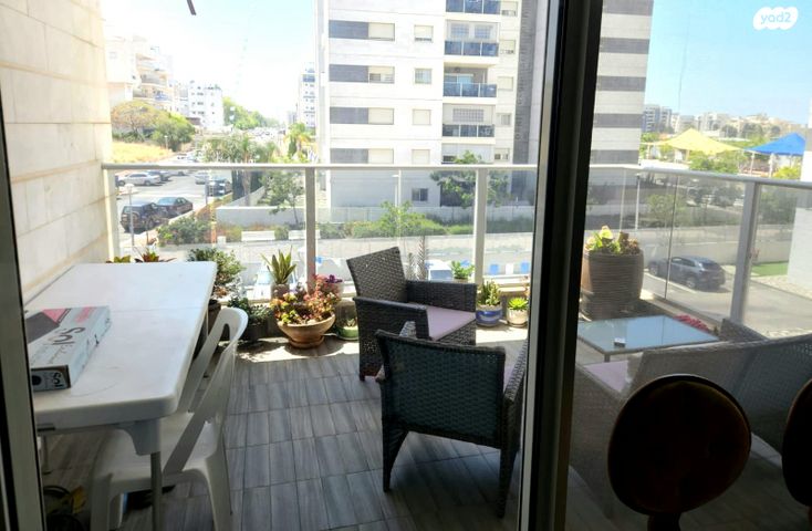 דירה, שפרינצק 6, גבעת אוסישקין, נהריה