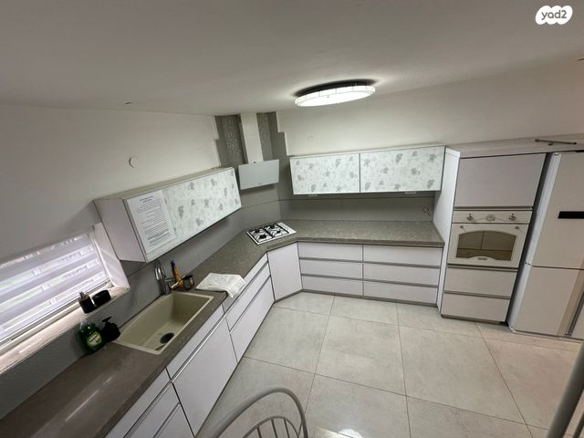 דירת גן, נוף הכנרת 25, נוף הכנרת, צפת